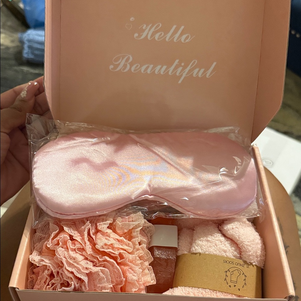 Pink Sleep Mask and Accessories Set